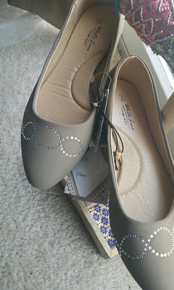 5 DAY SALE Classic Flat Shoes - Picture 2 of 3